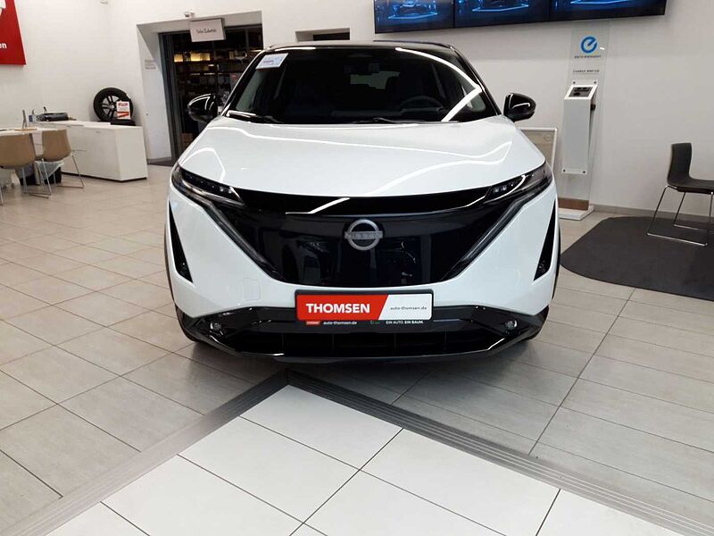 Nissan Ariya Evolve Pack 87kWh CCS FLA HUD Pano Kamera