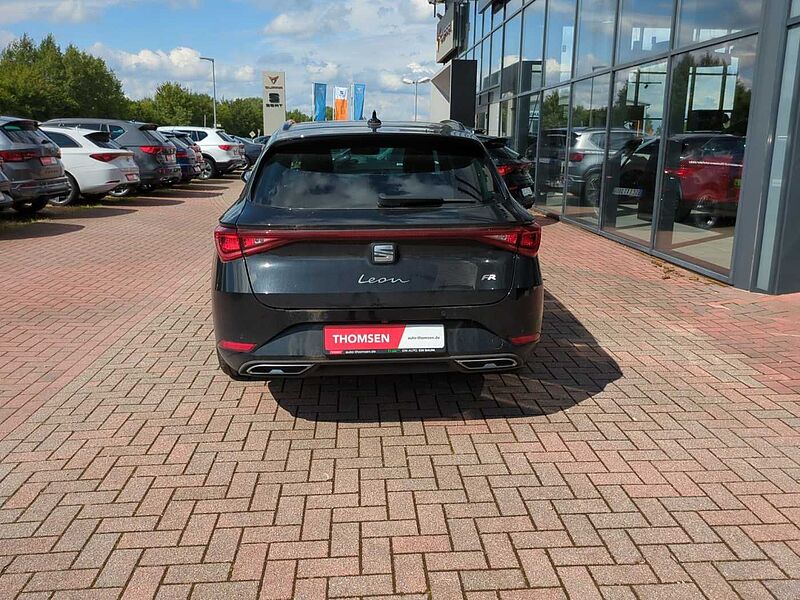 SEAT Leon Sportstourer 1.5 eTSI FR AHK Navi ACC AUT