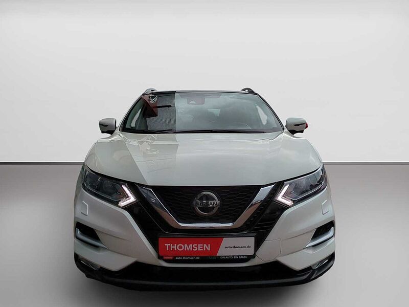 Nissan Qashqai 1.3 DIG-T N-Connecta Navi Pano PDC Kam.