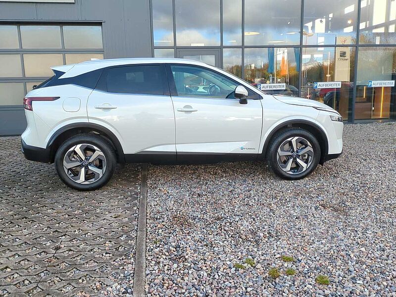 Nissan Qashqai 1.5 VC-T N-Connecta e-Power ACC AUT LED