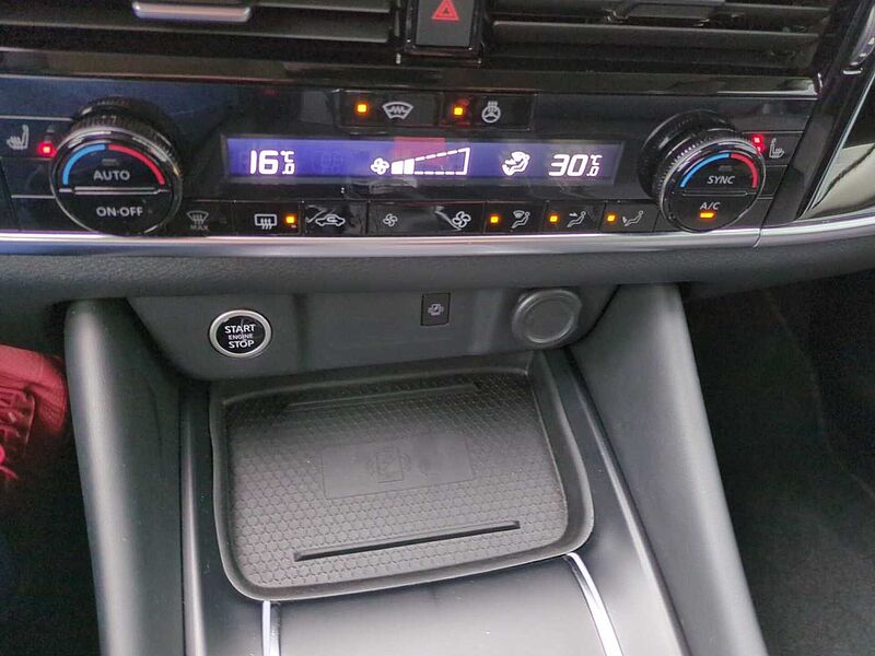 Nissan Qashqai 1.3 DIG-T MHEV N-Connecta ACC Navi LED