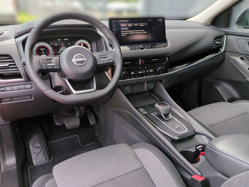 Nissan Qashqai 1.3 DIG-T MHEV N-Connecta ACC AUT Navi