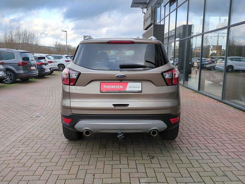 Ford Kuga 1.5 EcoBoost Titanium Navi AUT Winterp. LM Titanium