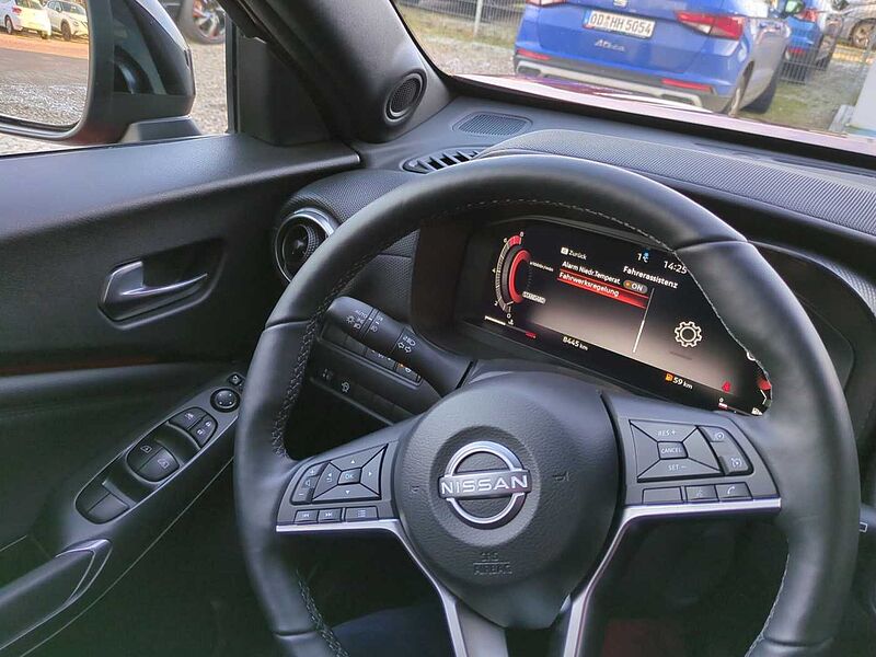 Nissan Juke 1.0 DIG-T N-Connecta LED SpurH Navi Keyless N-Connecta