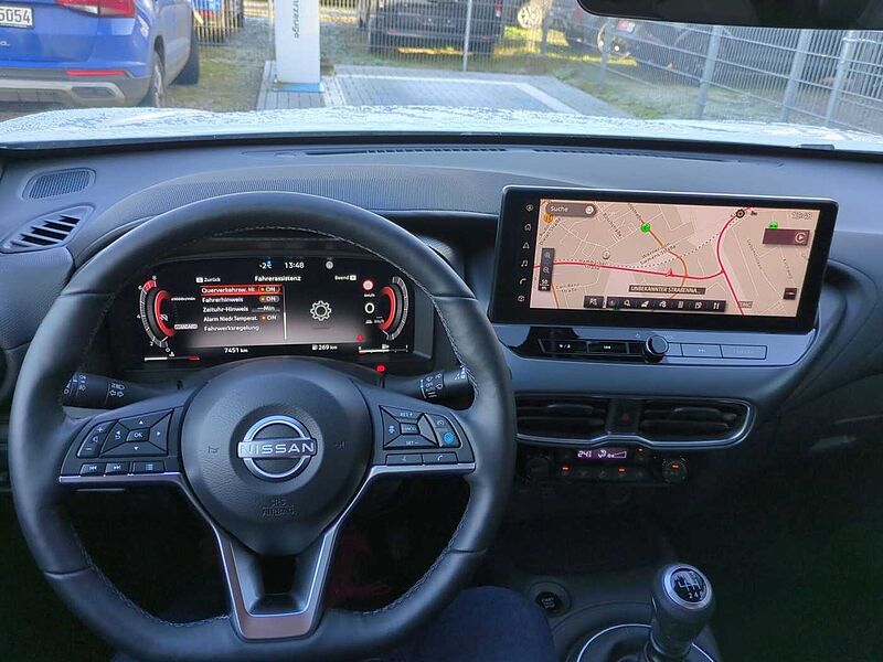 Nissan Juke 1.0 DIG-T N-Connecta Tech-Pak. LED Navi 360 N-Connecta