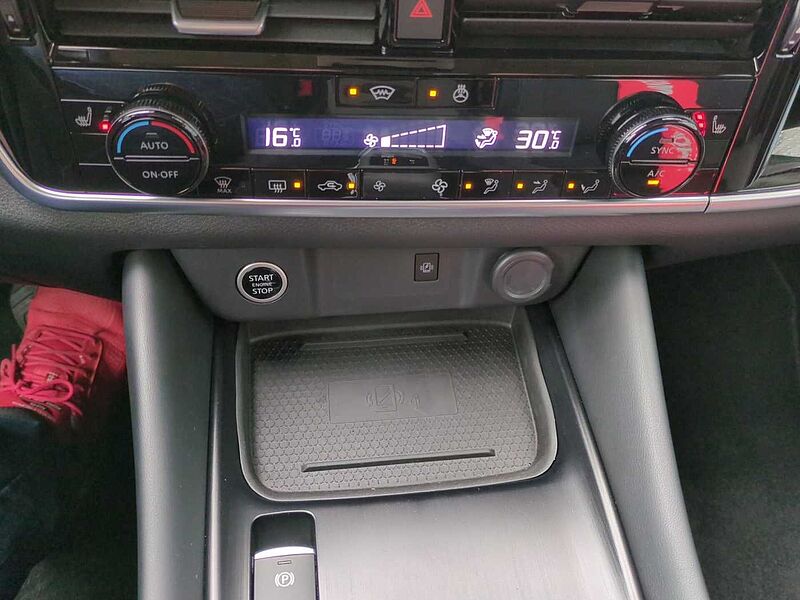 Nissan Qashqai 1.3 DIG-T MHEV N-Connecta ACC AUT Navi N-Connecta