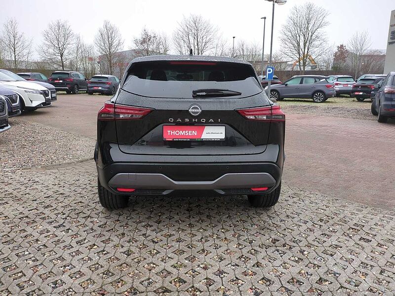 Nissan Qashqai 1.3 DIG-T MHEV N-Connecta ACC AUT Navi N-Connecta